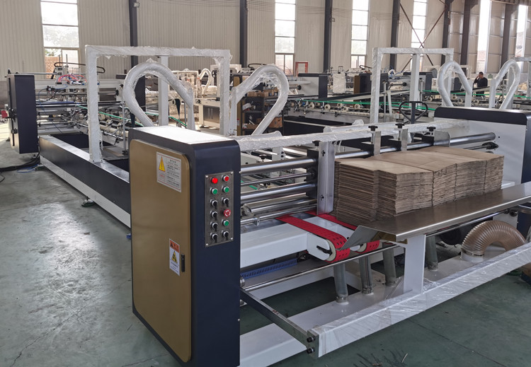 Globally served corrugated cardboard carton fold glue machine
