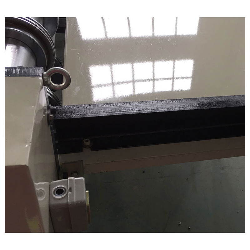 Factory price 2400mm manual slitting machine